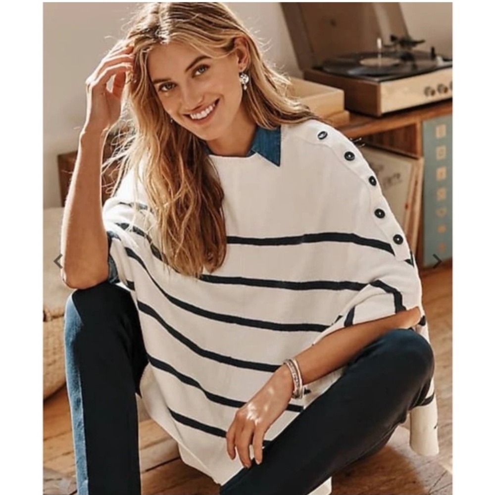 J. Jill Women's One Size‎ Striped Button Detail Knit Sweater Cream Navy Blue
